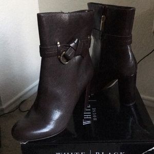 Brand new dark brown boots